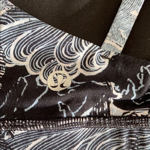 lululemon Sports Bra - Picture 3 of 4